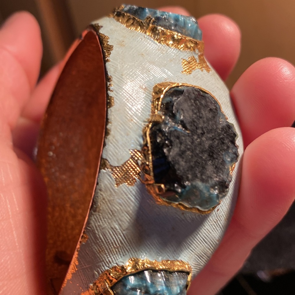 Castlecliff(VINTAGE)Bangle - Picture 5 of 9